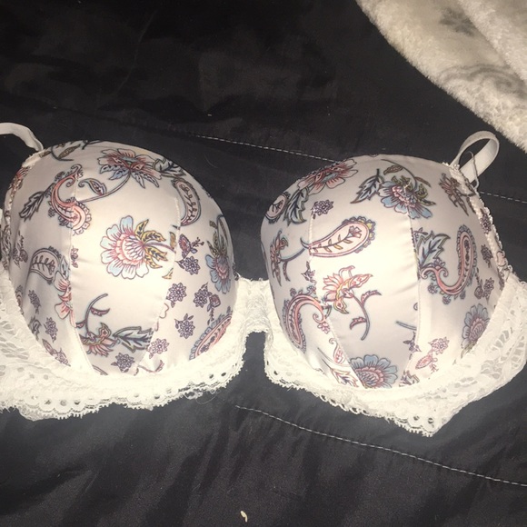 Victoria's Secret bra - Picture 1 of 1